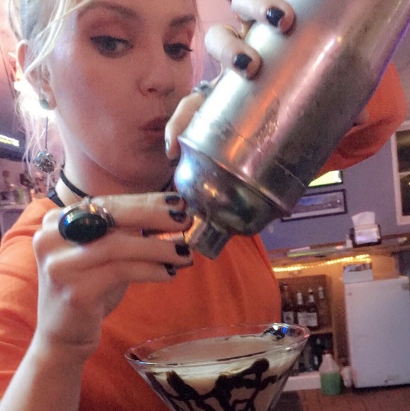 Meet your Posher, Brigitte - Picture 4 of 4